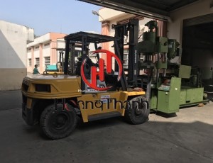 Vì sao nên chọn dịch vụ cho thuê xe nâng tại TPHCM cho doanh nghiệp?