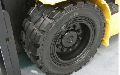 Mách bạn những cách kiểm tra xe nâng đúng kỹ thuật